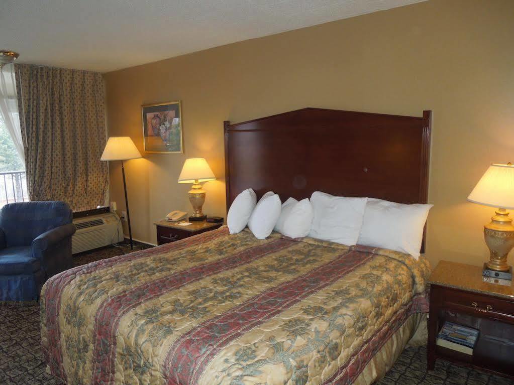 Red Roof Inn Baltimore Windsor Mill Luaran gambar